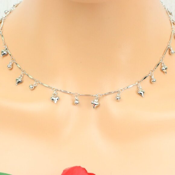 "Minimalist & Elegant Necklace Chain – Perfect for Women & Girls | UNVRC1129 - Picture 5 of 10